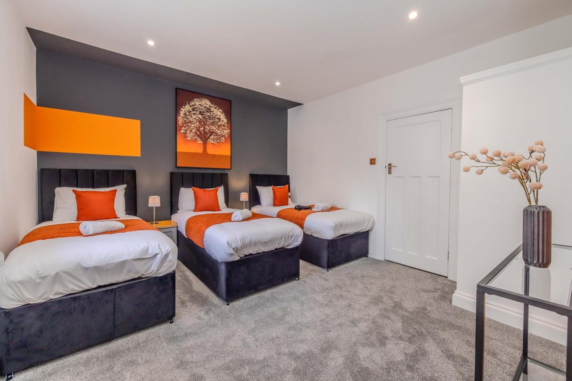 Apartment Amazing 3 Bedroom Flat I Next To & Shopping Center Brighton