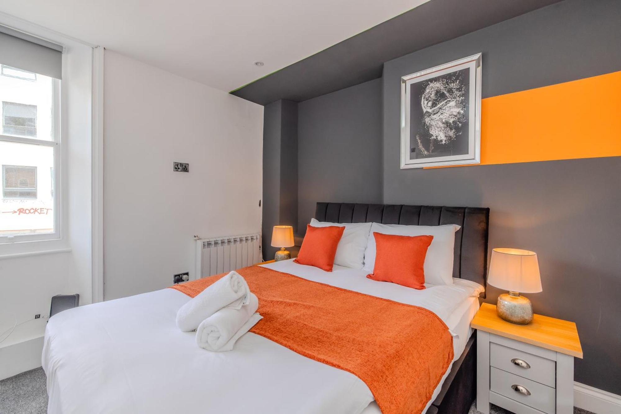 Amazing 3 Bedroom Flat I Next To & Shopping Center Brighton